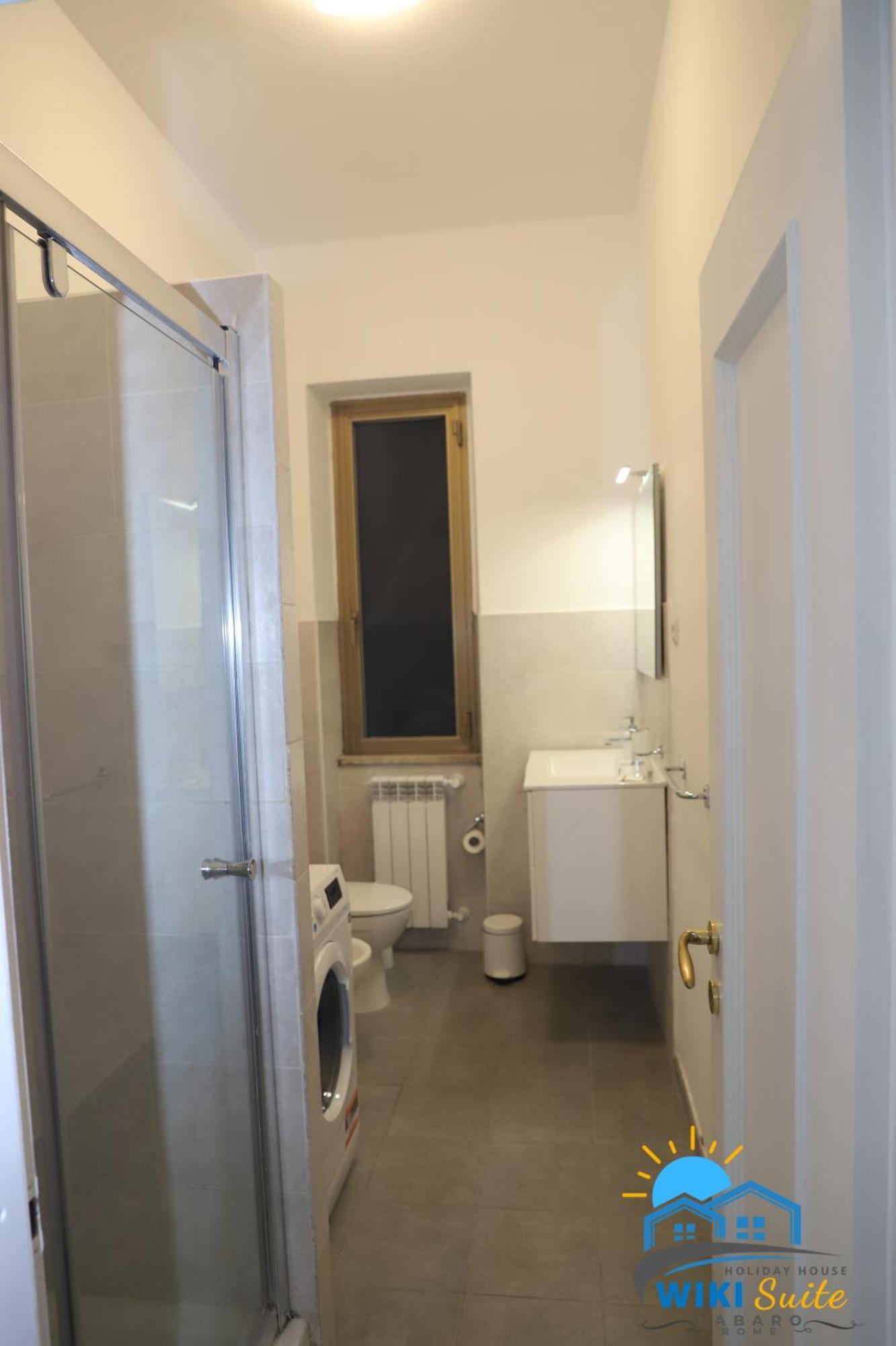 Wikisuite Labaro Roma Esterno foto
